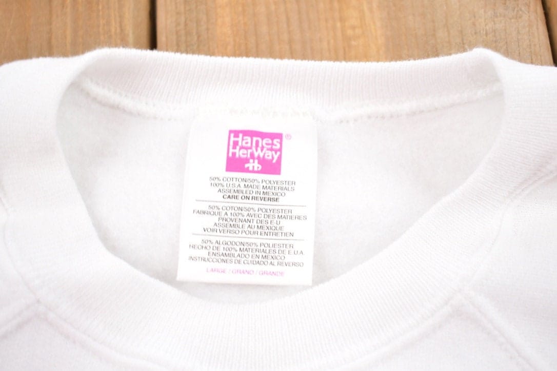 Vintage 1990s Heart theme Crewneck Sweater Women's L from propervintagecanada