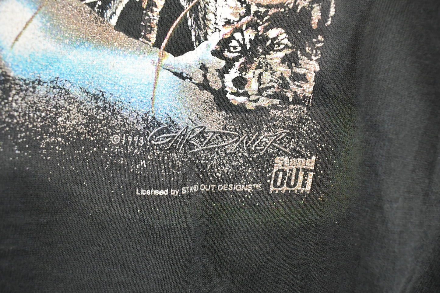 Vintage 1990s Hidden Wolves Outdoorsman Graphic Print Crewneck Sweatshirt Men's L from propervintagecanada