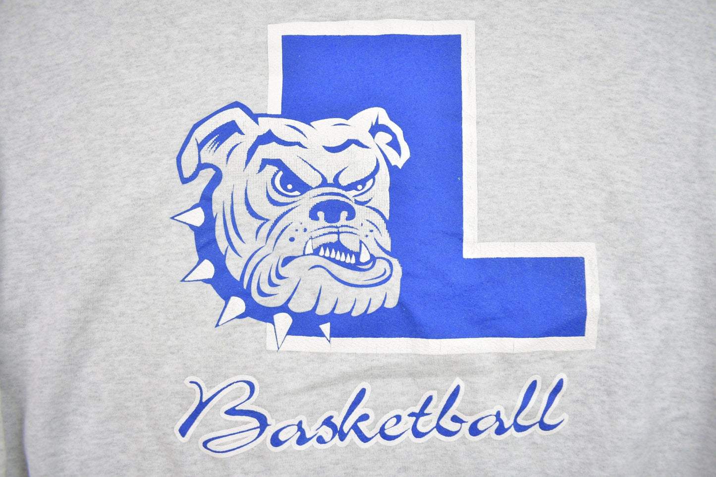 Vintage 1990s High School Basketball Bulldogs Graphic Collegiate Crewneck / Sportswear / Americana from propervintagecanada