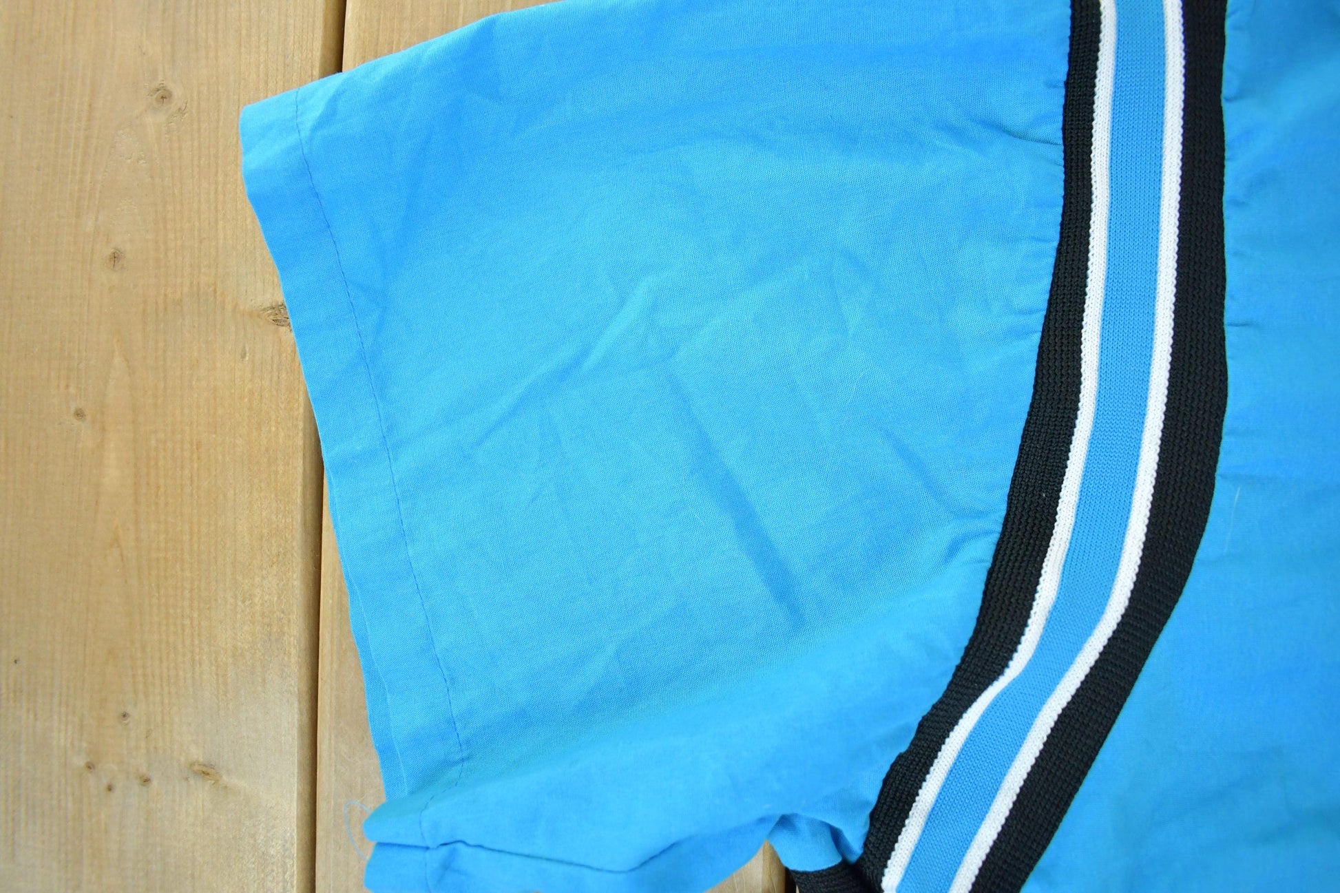 Vintage 1990s Hilton Active Apparel Bowling Shirt Men's 2XL from propervintagecanada