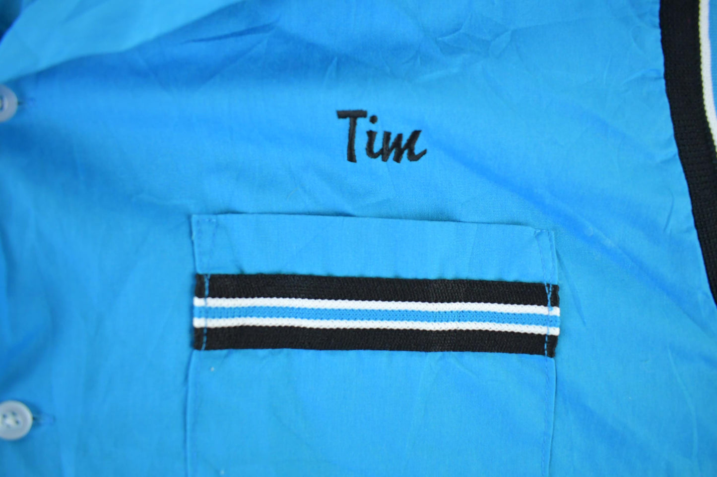 Vintage 1990s Hilton Active Apparel Bowling Shirt Men's 2XL from propervintagecanada