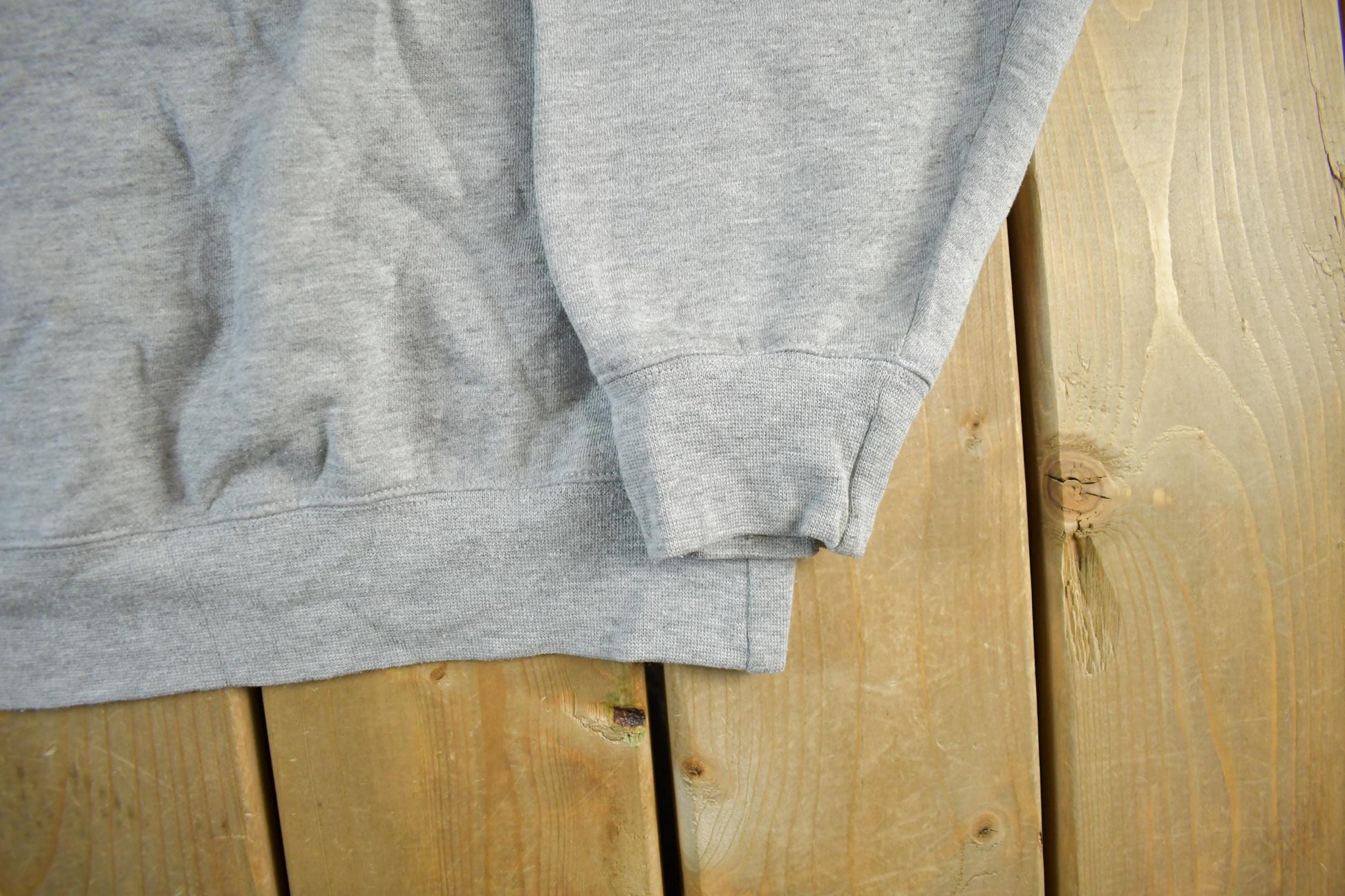 Vintage 1990s Hofstra University Dad Collegiate Crewneck Sweatshirt Men's Large from propervintagecanada