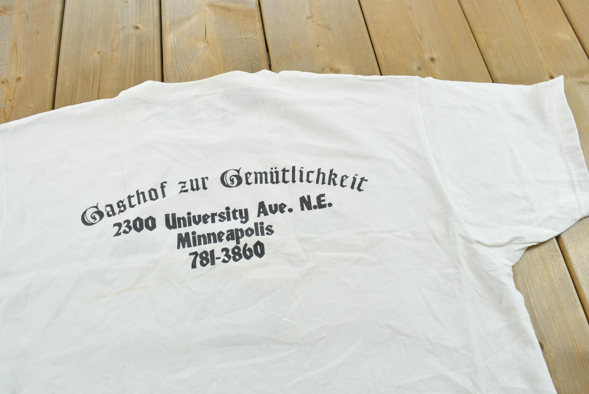 Vintage 1990s Hoi Hoi Hoi German Inn Minneapolis Minnesota Souvenir T-Shirt Men's L from propervintagecanada