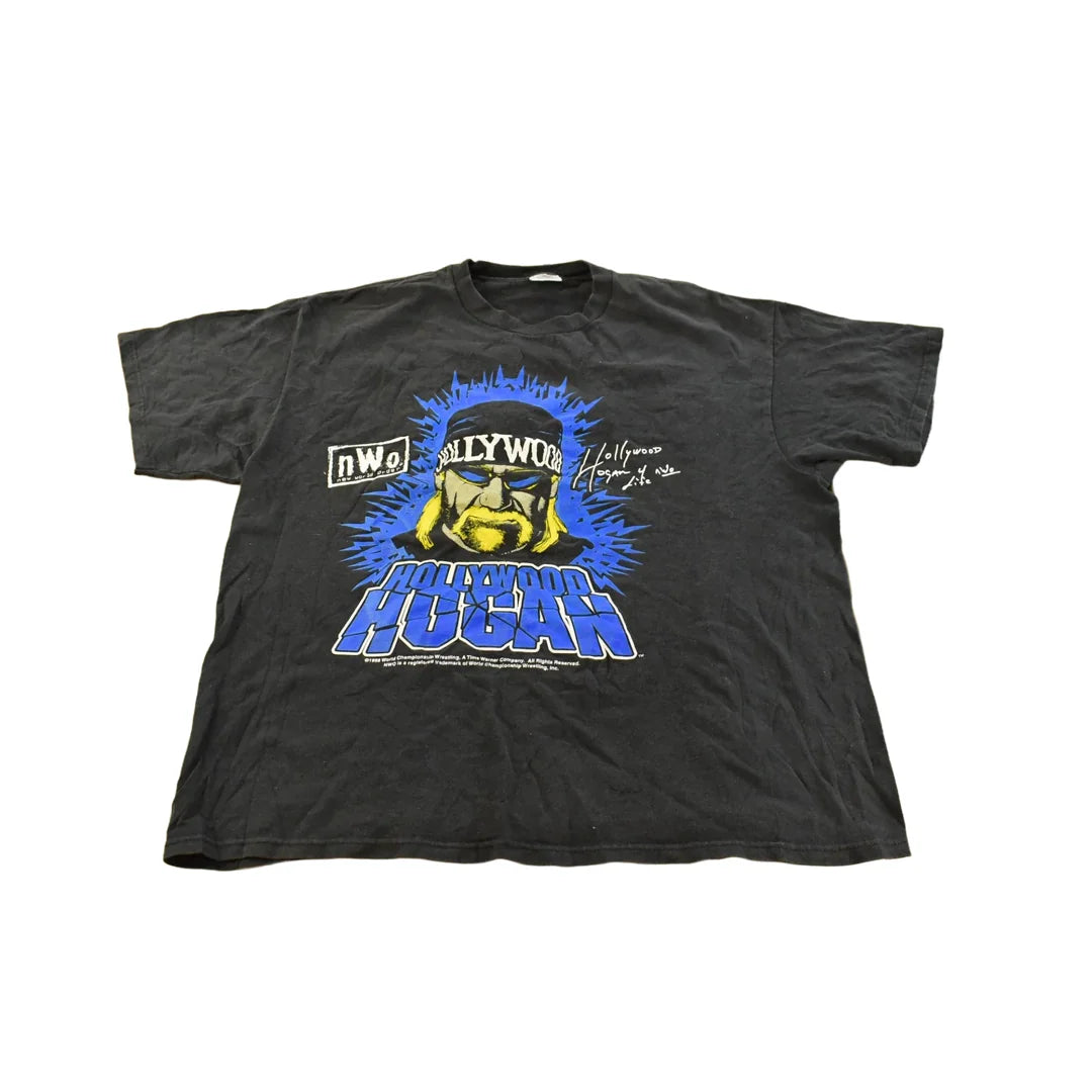 Vintage 1990s Hollywood Hogan NWO Graphic Wrestling T-Shirt Men's XL from propervintagecanada