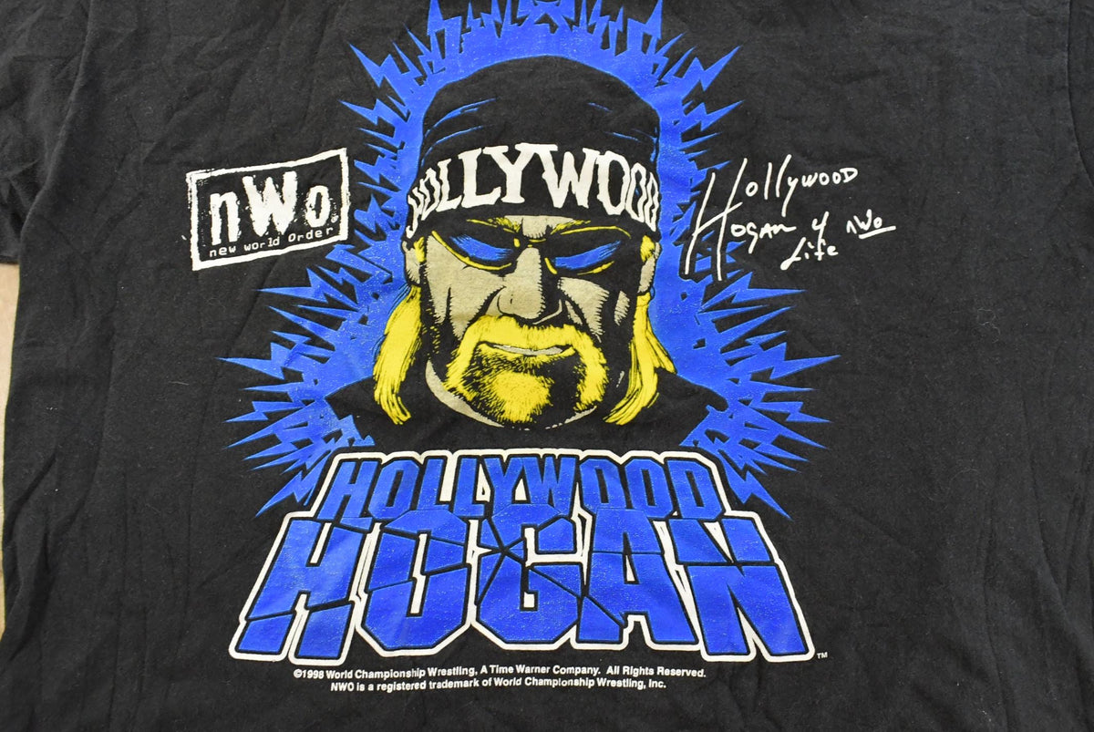 Vintage 1990s Hollywood Hogan NWO Graphic Wrestling T-Shirt Men's XL from propervintagecanada