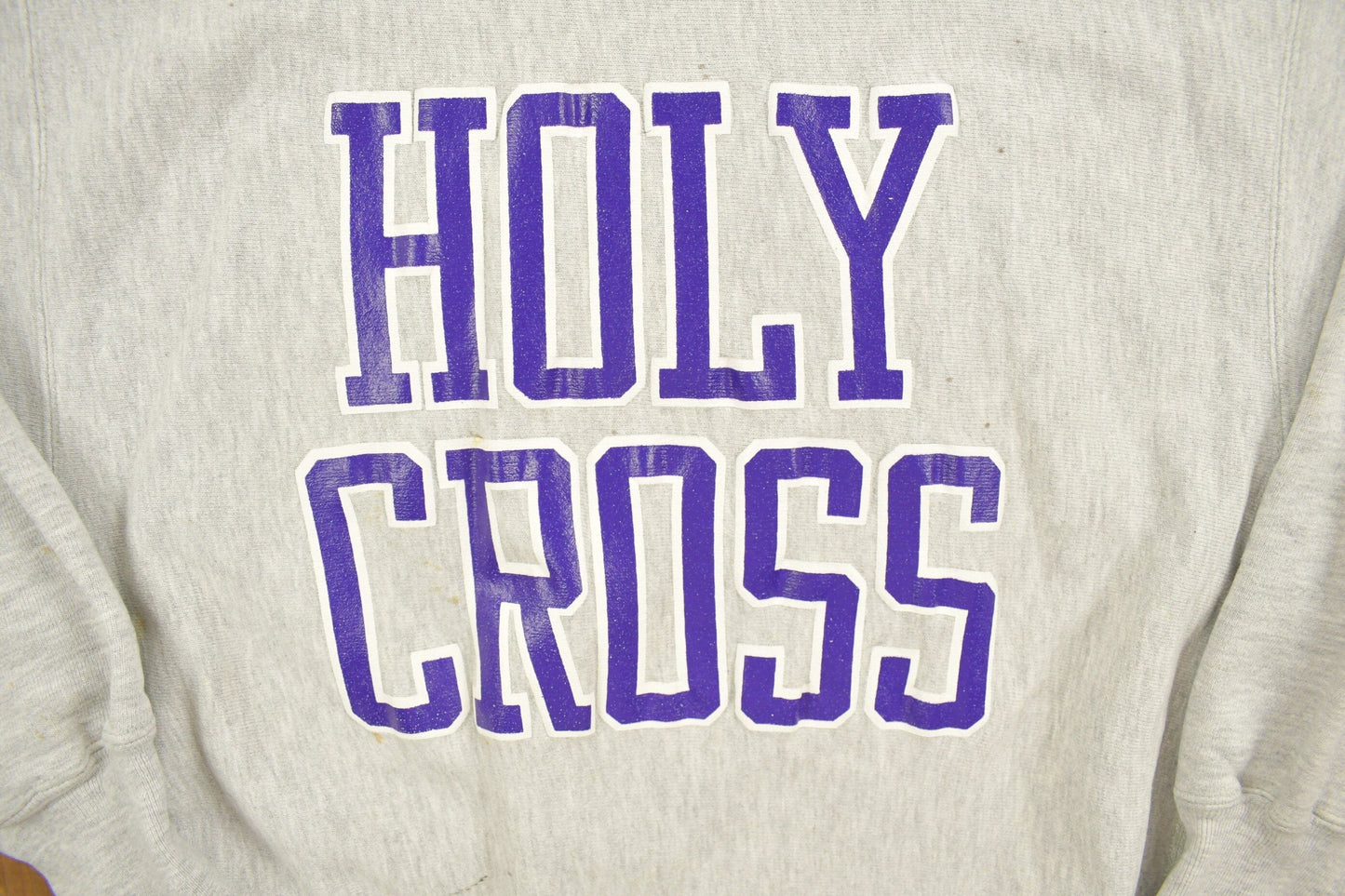 Vintage 1990s Holy Cross Reverse Champion Weave Crewneck Men's L from propervintagecanada