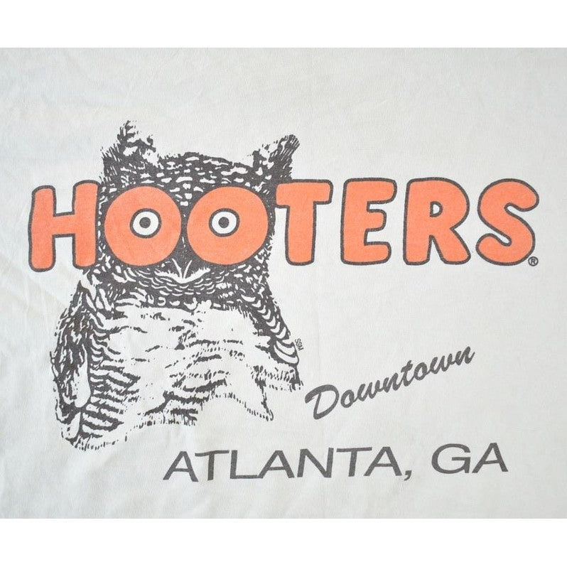 Vintage 1990s Hooters Atlanta Souvenir Single Stitch Graphic Print T-Shirt Men's 2XL from propervintagecanada