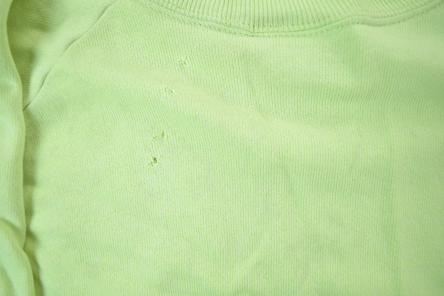 Vintage 1990s Hov's Pub Crewneck Sweatshirt Women's M from propervintagecanada