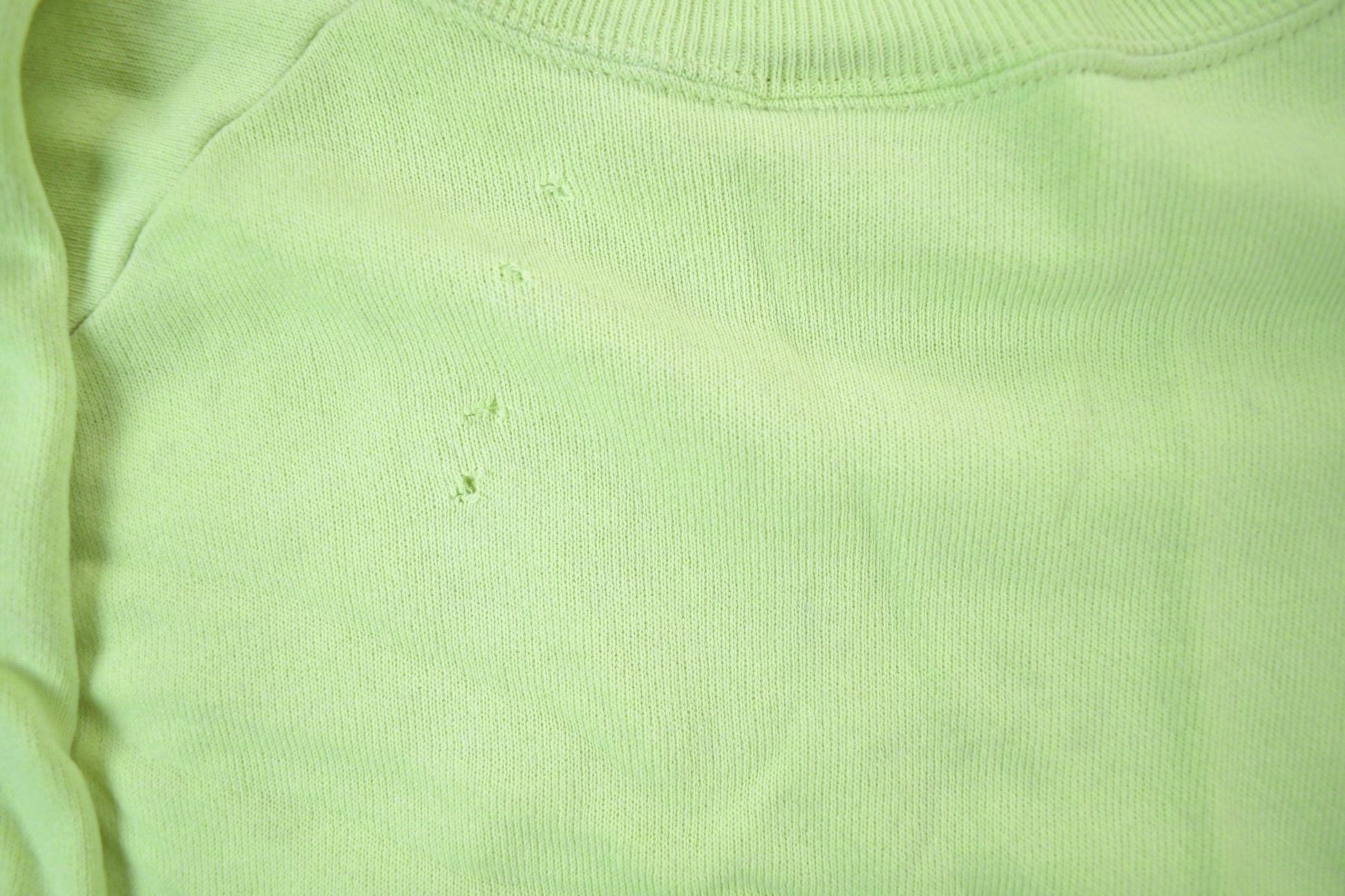 Vintage 1990s Hov's Pub Crewneck Sweatshirt Women's M from propervintagecanada