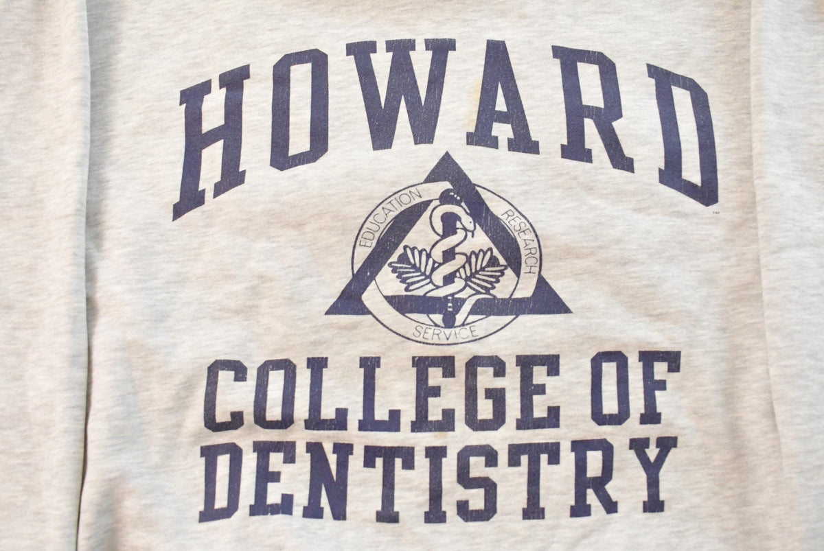 Vintage 1990s Howard College of Dentistry Crewneck Sweatshirt Men's XL from propervintagecanada