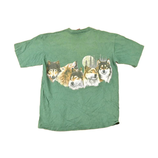 Vintage 1990s Howling Wolves Outdoorsman Souvenir T-Shirt Men's M from propervintagecanada