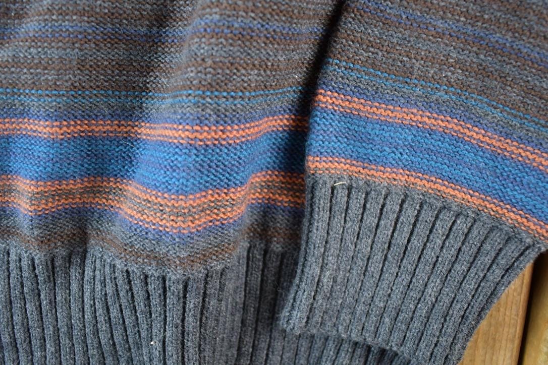 Vintage 1990s Hudson North Knit Abstract Pattern Crewneck Sweater Mens S from propervintagecanada