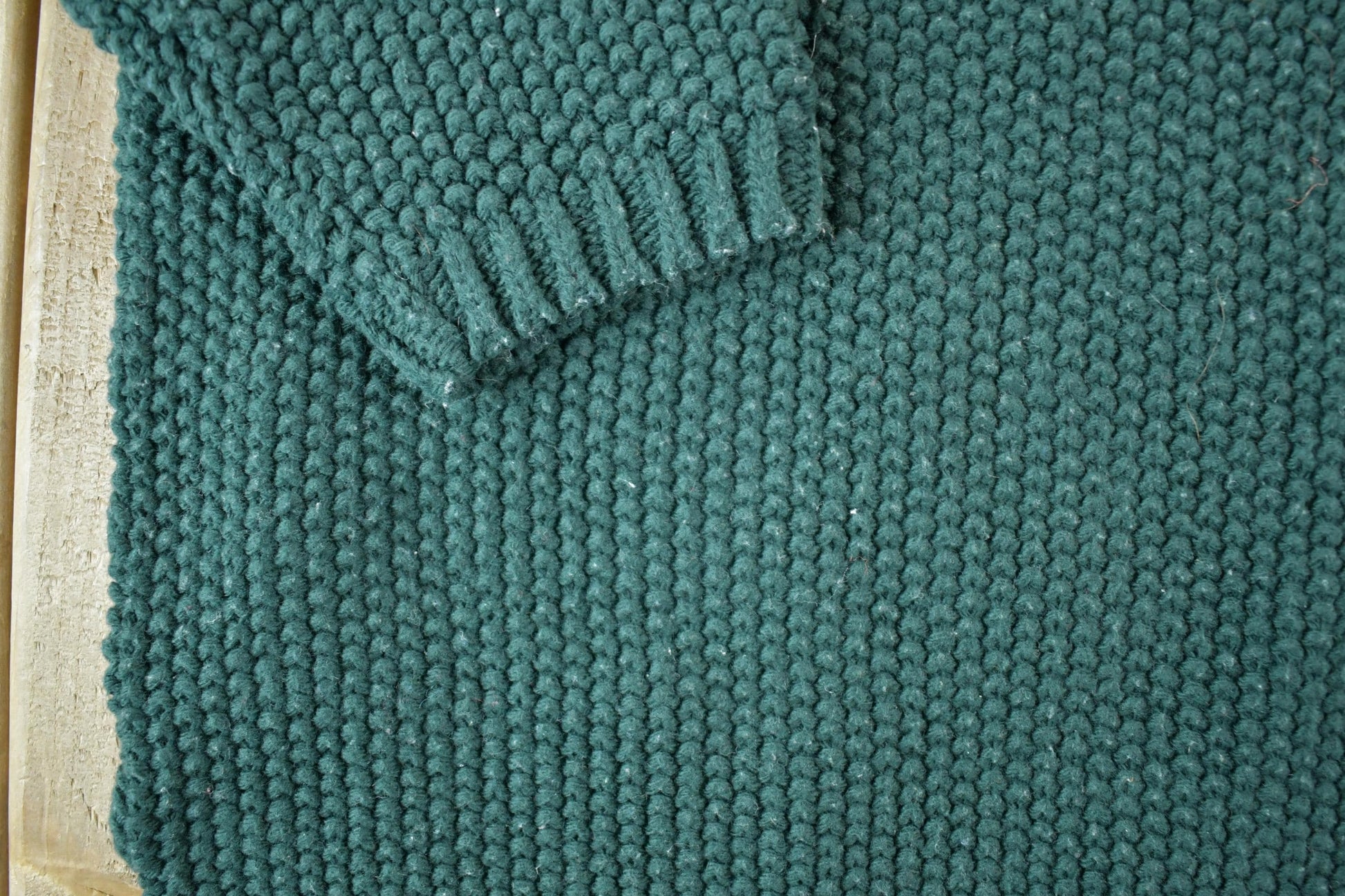 Vintage 1990s Huntington Ridge Hunter Green Knit Crewneck Sweater Men's XL from propervintagecanada