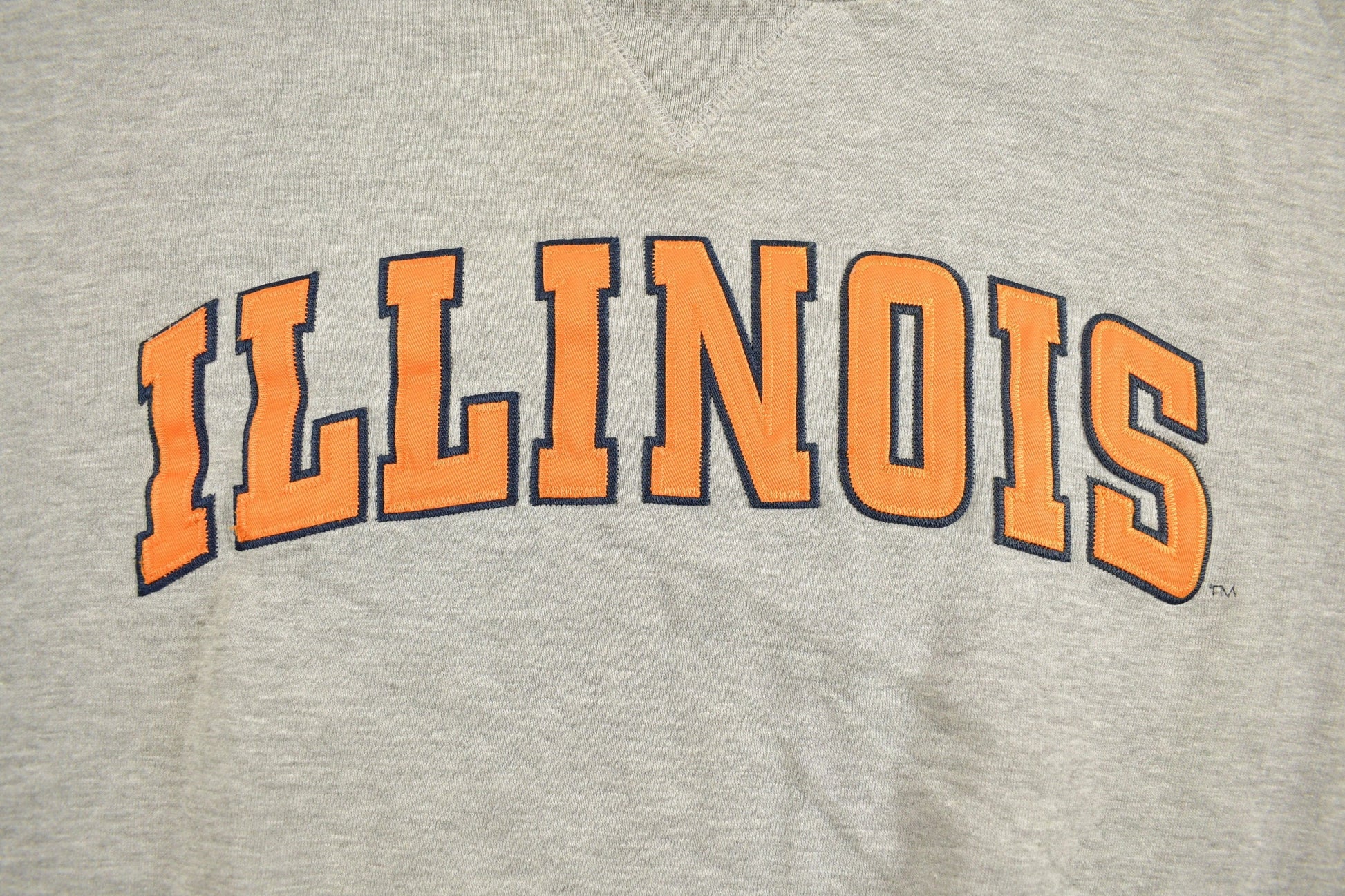 Vintage 1990s Illinois Champs Collegiate Crewneck Men's 2XL from propervintagecanada