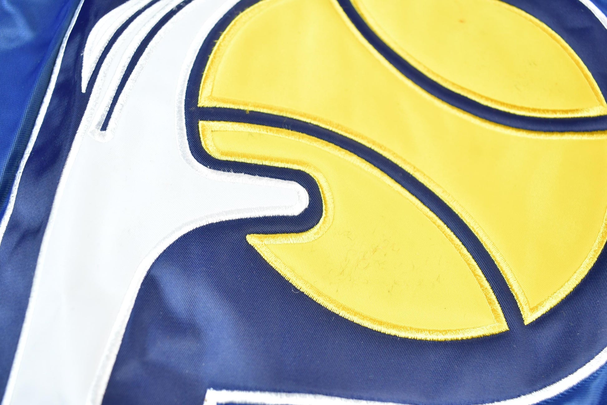 Vintage 1990s Indiana Pacers NBA Hardwood Classics Puffer Bomber Basketball Warm Up Jacket Men's 2XL from propervintagecanada