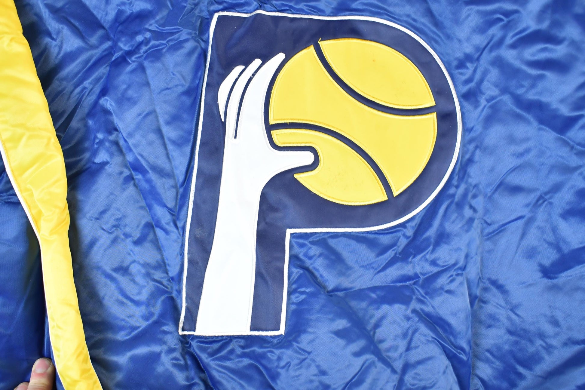 Vintage 1990s Indiana Pacers NBA Hardwood Classics Puffer Bomber Basketball Warm Up Jacket Men's 2XL from propervintagecanada