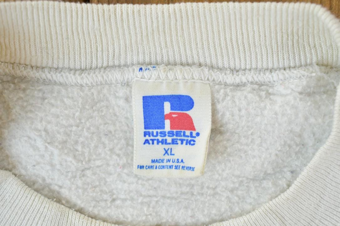 Vintage 1990s Indiana Russell Athletic University Collegiate Crewneck / Embroidered / NCAA Sweatshirt / Sportswear / Americana from propervintagecanada