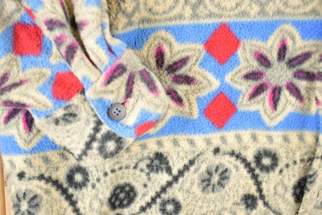 Vintage 1990s International Male Snowflake AOP Fleece Outdoorsman Sweater Men's XL from propervintagecanada