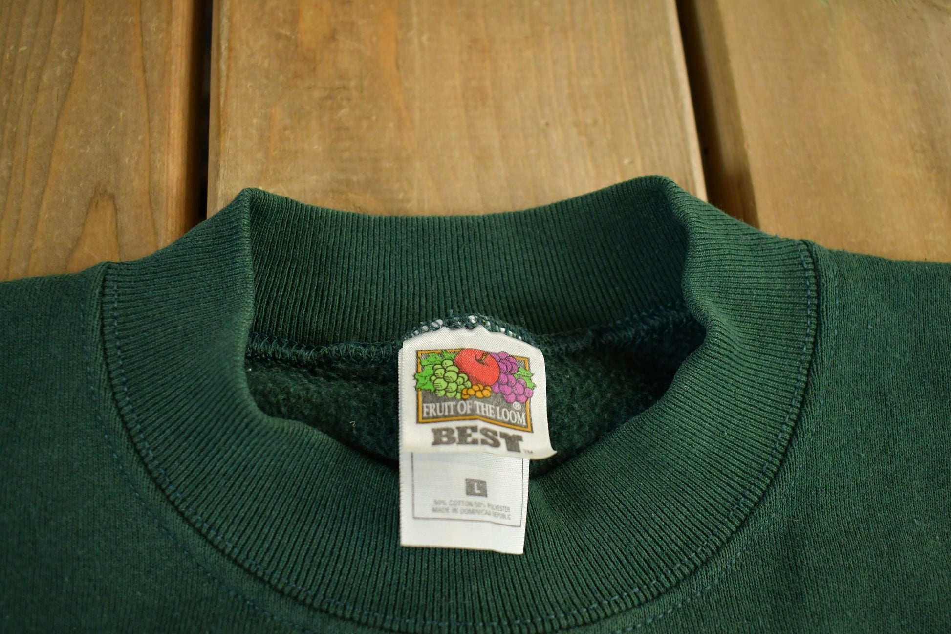 Vintage 1990s Iowa Crewneck Sweatshirt Mens Large from propervintagecanada