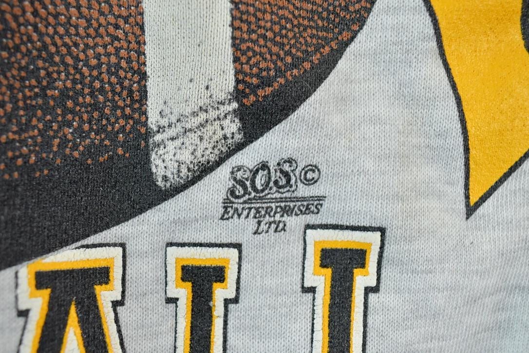 Vintage 1990s Iowa Football University Crewneck Men's XS-S from propervintagecanada