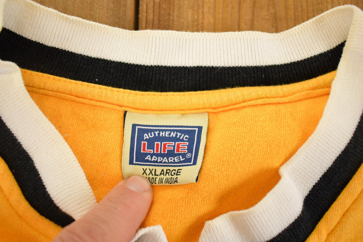 Vintage 1990s Iowa Hawkeyes Crewneck Sweatshirt Men's L from propervintagecanada