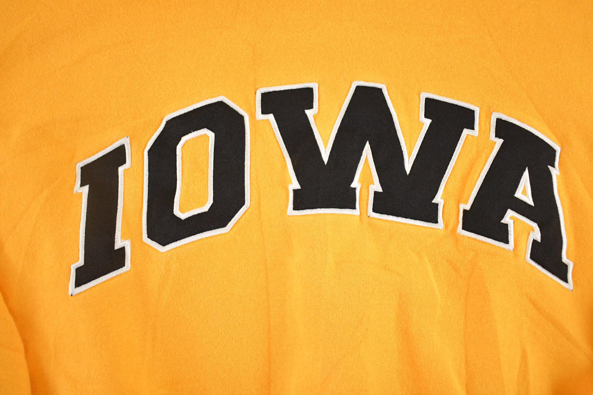 Vintage 1990s Iowa Hawkeyes Crewneck Sweatshirt Men's L from propervintagecanada