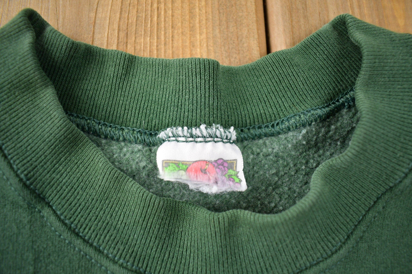 Vintage 1990s Iowa Lakes Community College Souvenir Travel Crewneck Sweatshirt Men's XL from propervintagecanada