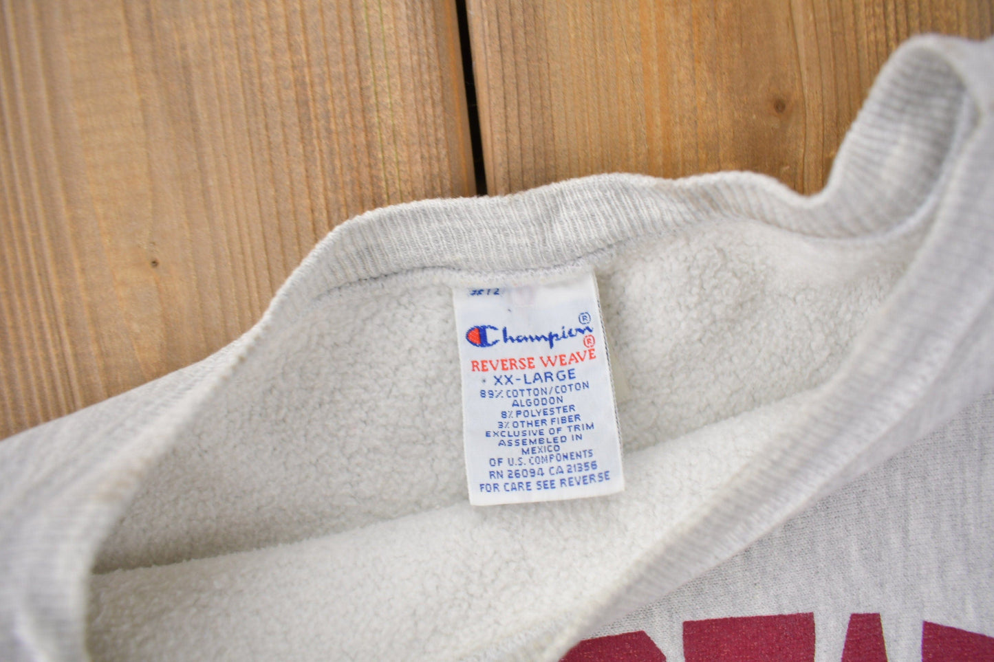Vintage 1990s Iowa State College of Design Champion Reverse Weave Crewneck Sweatshirt Men's XL from propervintagecanada