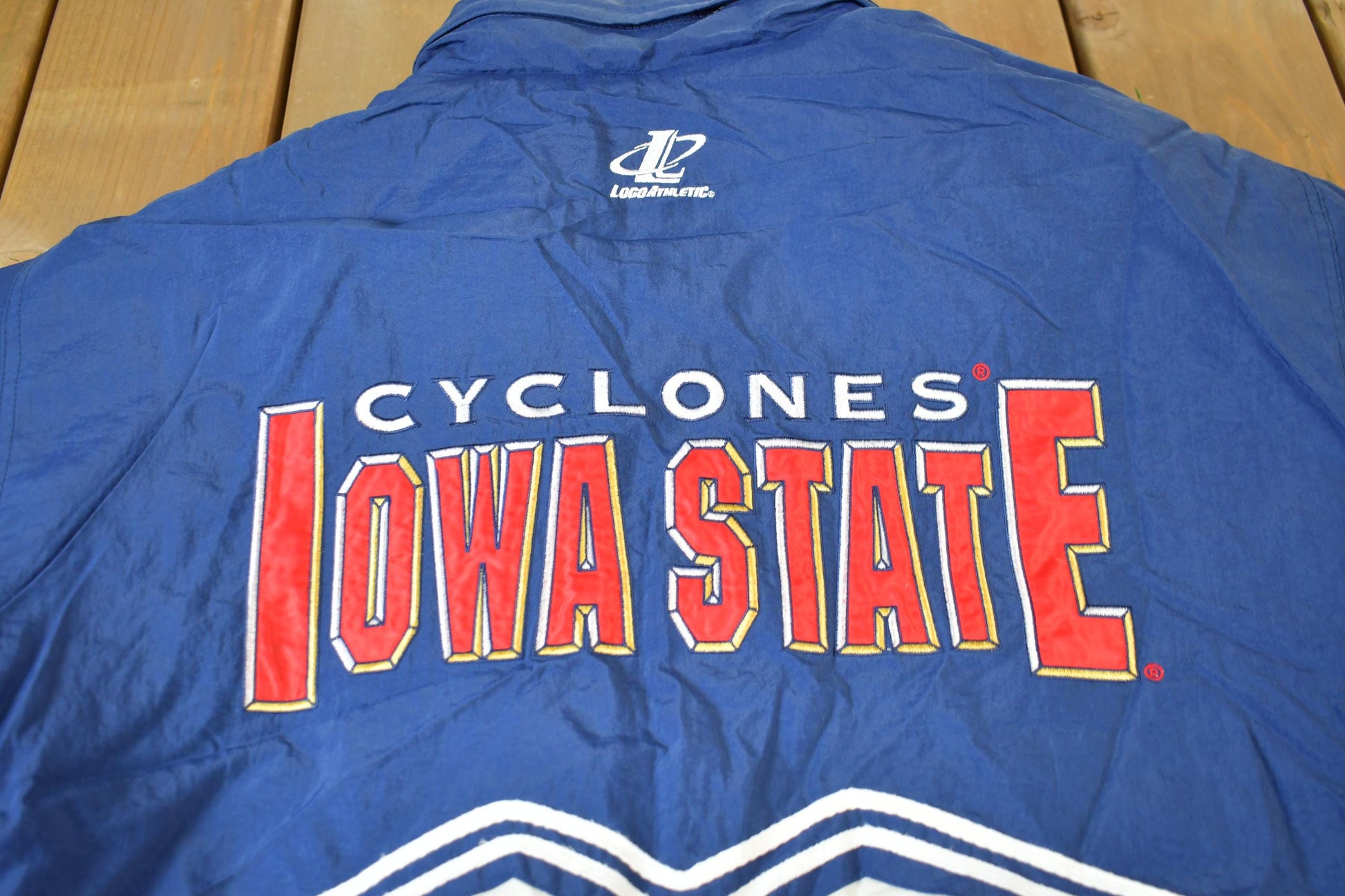 Vintage 1990s Iowa State Cyclones Collegiate NCAA Jacket Men's Large from propervintagecanada