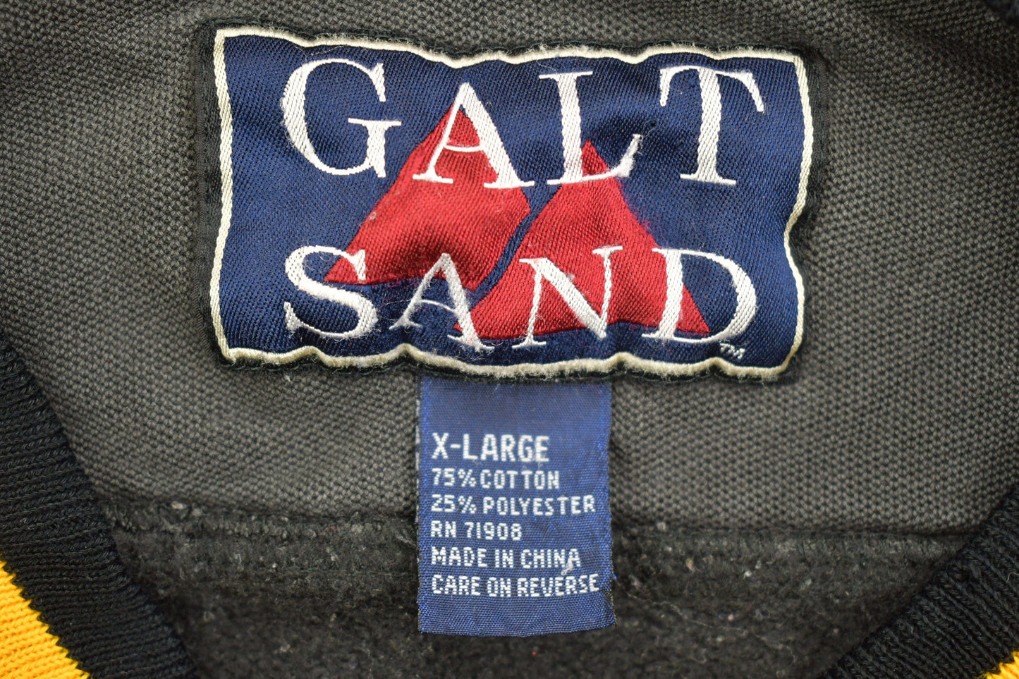 Vintage 1990s Iowa State University Collegiate Crewneck Men's 2XL from propervintagecanada