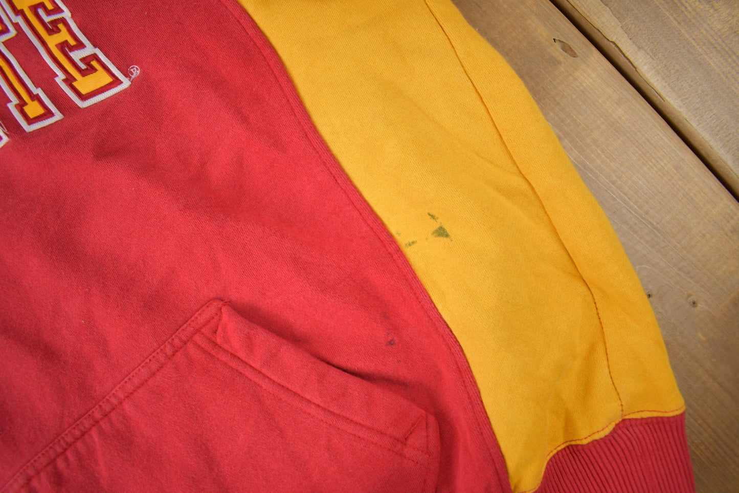 Vintage 1990s Iowa State University Cyclones Collegiate Embroidered Hoodie Men's Large from propervintagecanada