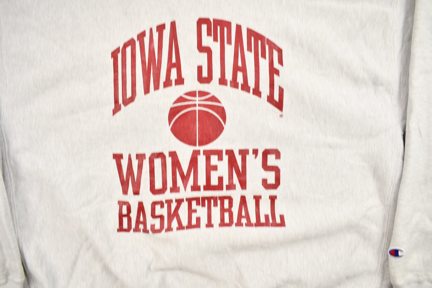 Vintage 1990s Iowa State University Women's Basketball Collegiate Crewneck Men's 2XL from propervintagecanada