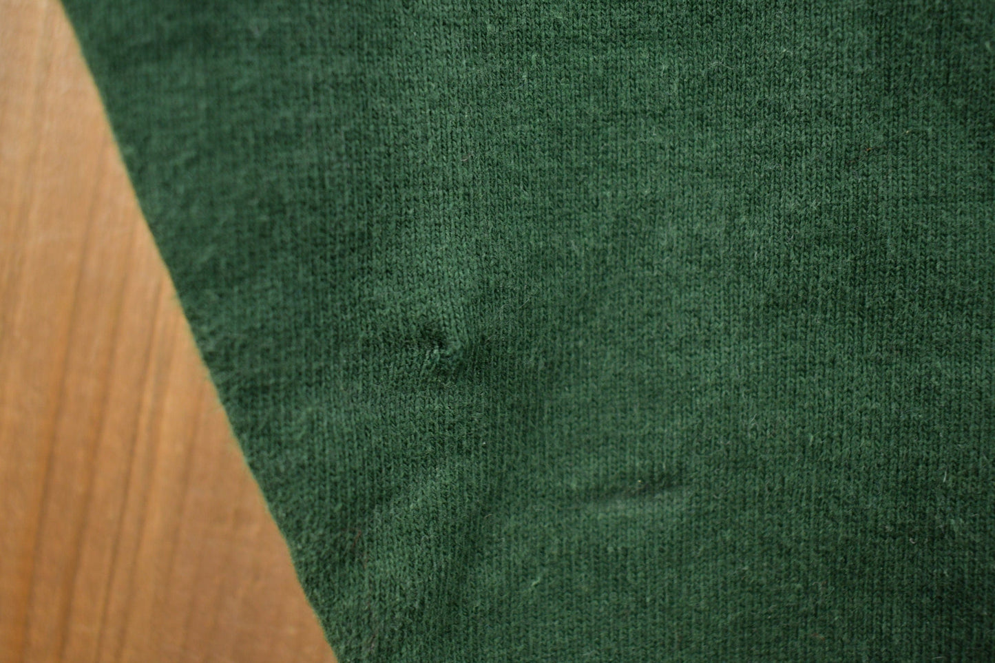 Vintage 1990s Ireland Celtic Cross Crewneck Sweatshirt Men's XL from propervintagecanada