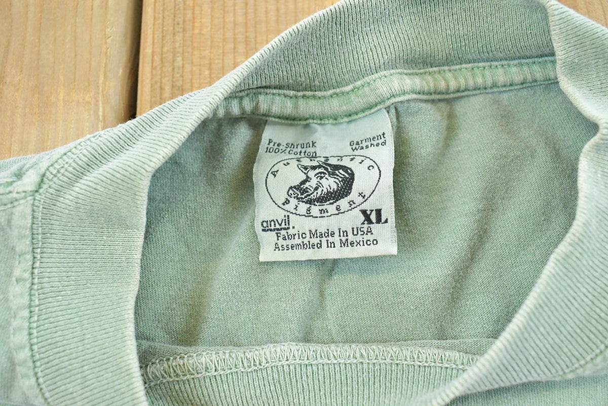 Vintage 1990s Ireland T Shirt Men's XL from propervintagecanada