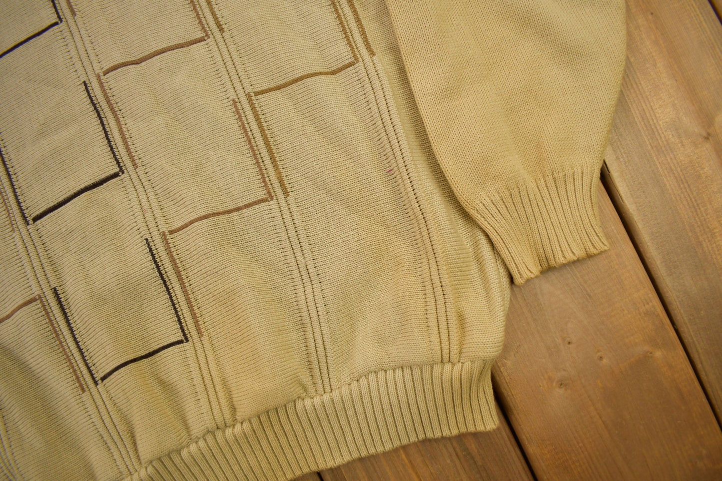 Vintage 1990s Irvine Park Knitted Crewneck Sweater Men's XL from propervintagecanada