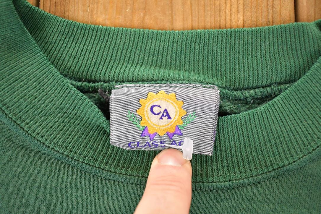 Vintage 1990s Italian Big L Patch Crewneck Sweatshirt Men's L from propervintagecanada