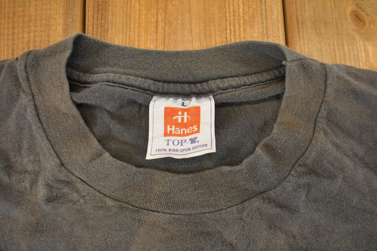 Vintage 1990s Italy Souvenir Sunfaded Travel T-Shirt Men's L from propervintagecanada