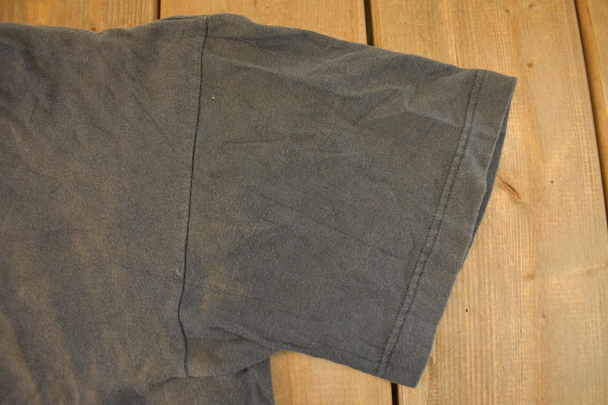 Vintage 1990s Italy Souvenir Sunfaded Travel T-Shirt Men's L from propervintagecanada