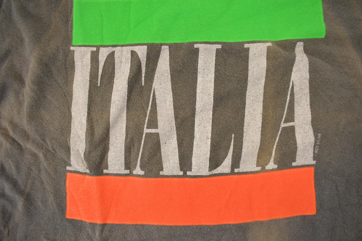 Vintage 1990s Italy Souvenir Sunfaded Travel T-Shirt Men's L from propervintagecanada