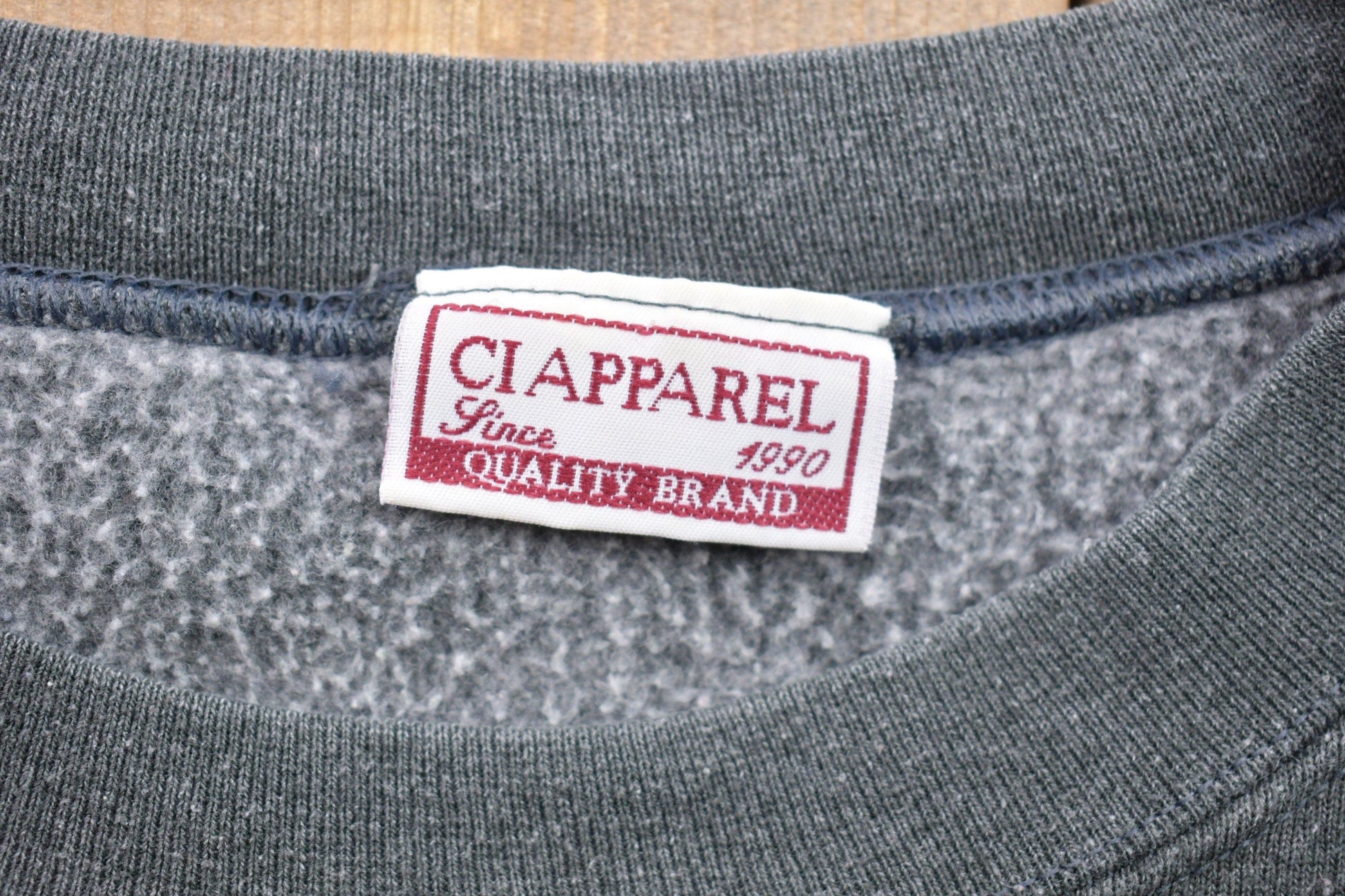 Vintage 1990s Itasca Community College Crewneck Sweatshirt Men's Large from propervintagecanada
