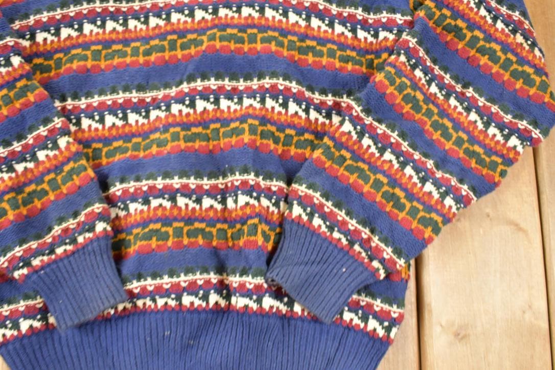 Vintage 1990s Izod Abstract Striped Knit Crewneck Sweater Men's M from propervintagecanada