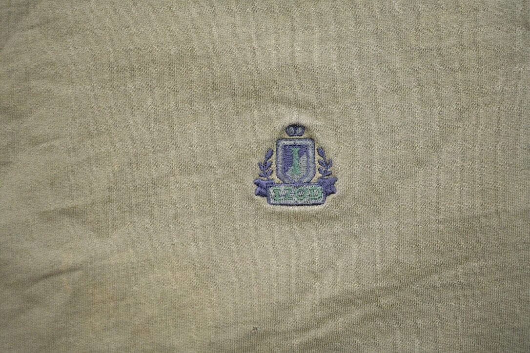 Vintage 1990s IZod Blank Crewneck Sweatshirt Men's XL from propervintagecanada