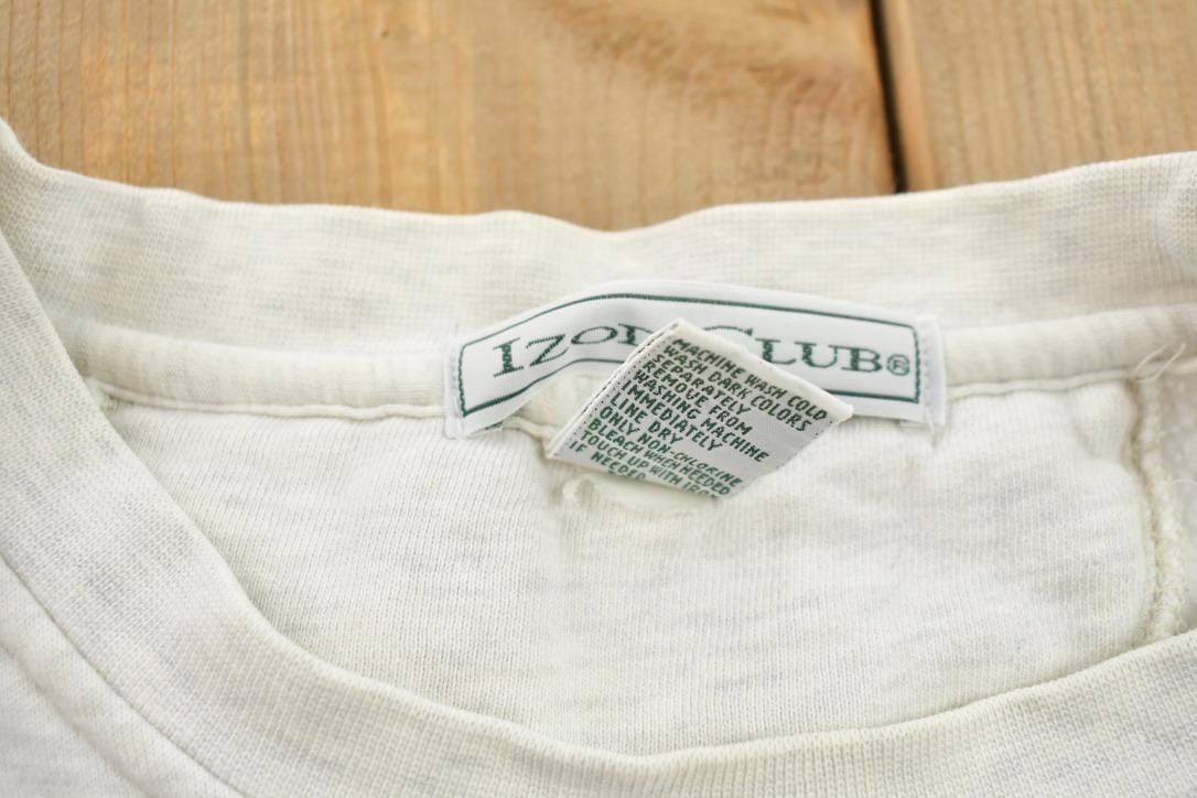 Vintage 1990s Izod Club Ivy Hills Country Club Souvenir Crewneck Sweatshirt Men's Large from propervintagecanada