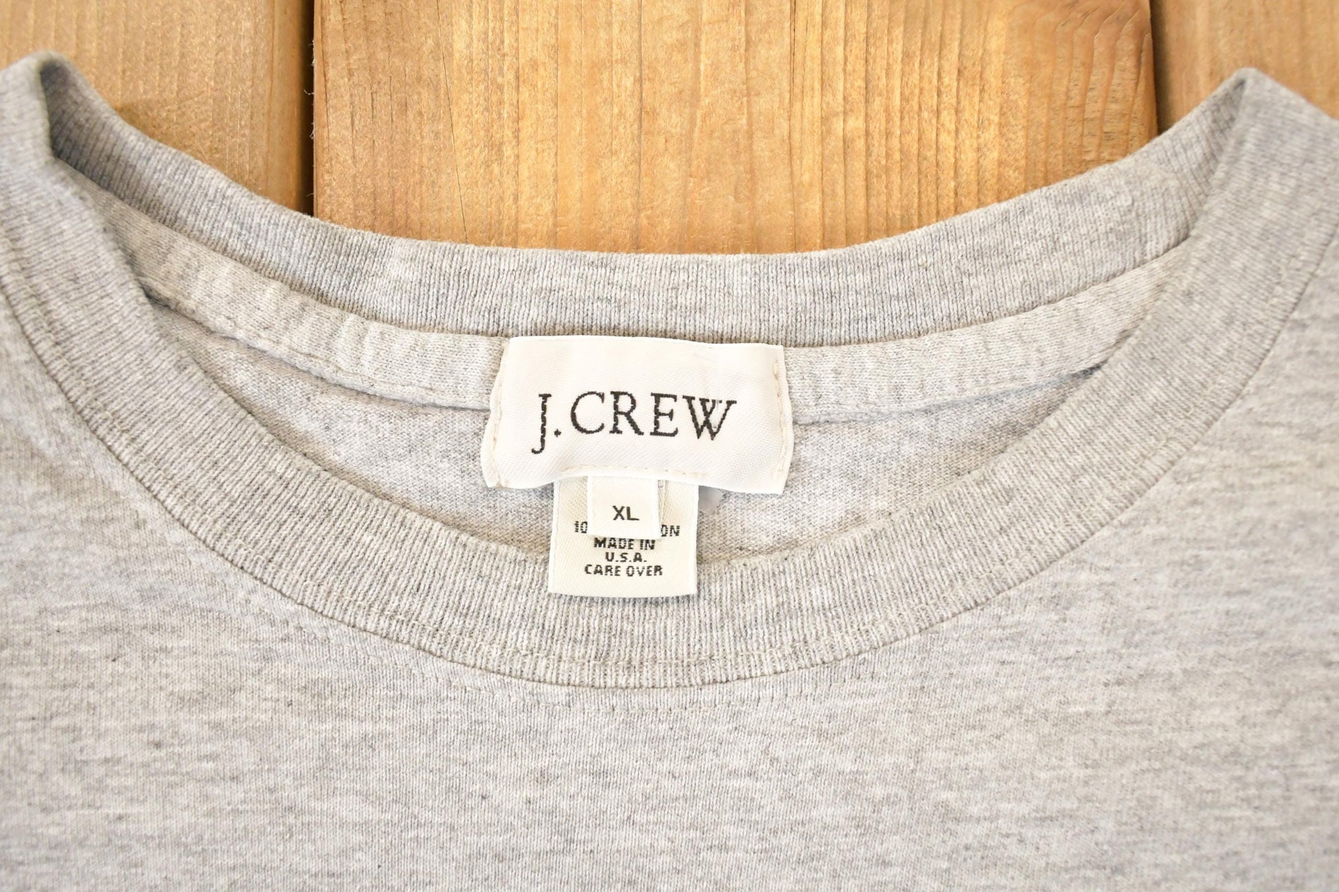 Vintage 1990s J Crew Souvenir Travel T-Shirt Men's XL from propervintagecanada
