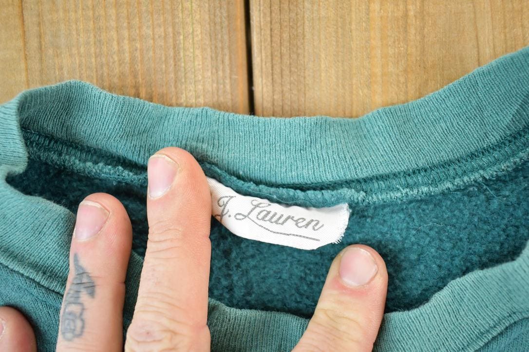 Vintage 1990s J Lauren Floral Garden Souvenir Crewneck Sweatshirt Made In USA Men's 2XL from propervintagecanada