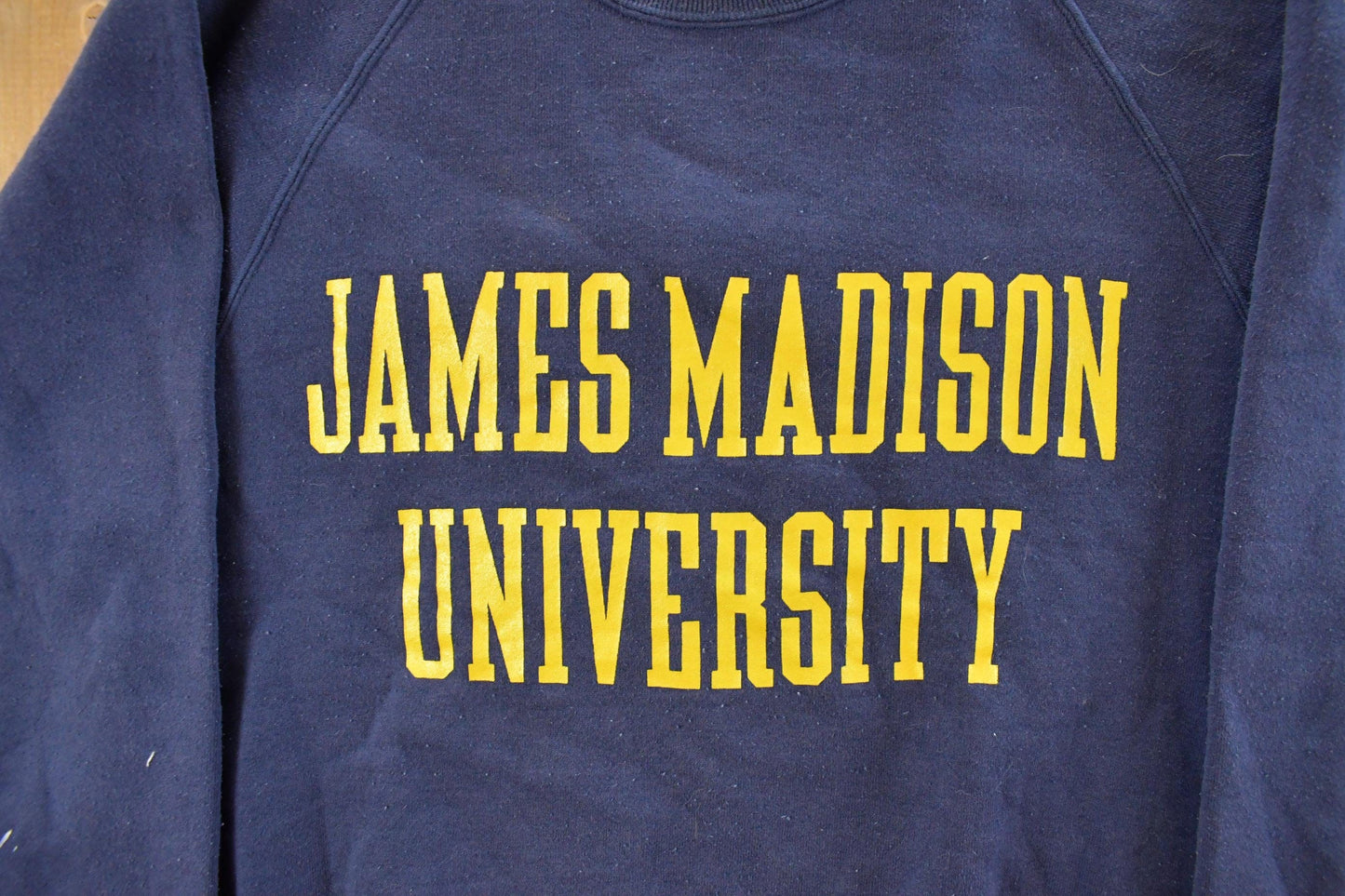 Vintage 1990s James Madison University Crewneck Sweatshirt Men's Large from propervintagecanada