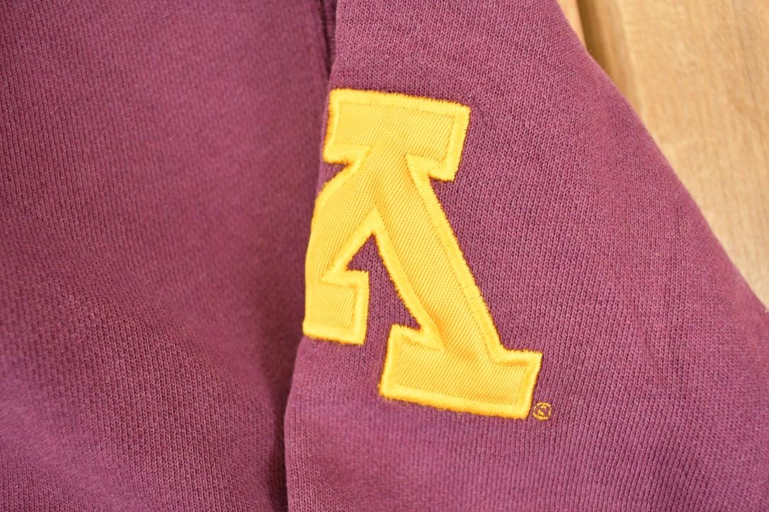 Vintage 1990s Jansport Minnesota University Hoodie Sweater Men's L from propervintagecanada