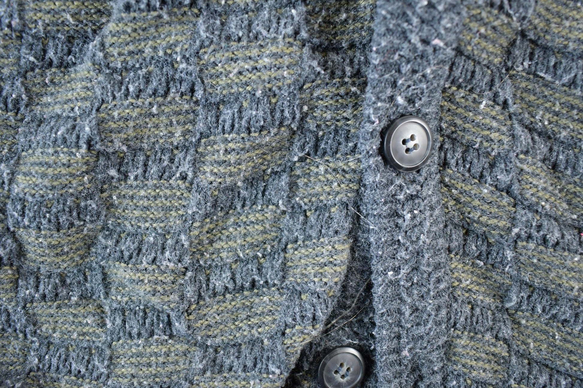 Vintage 1990s Jantzen Knit Abstract Pattern Cardigan Sweater Mens XL from propervintagecanada