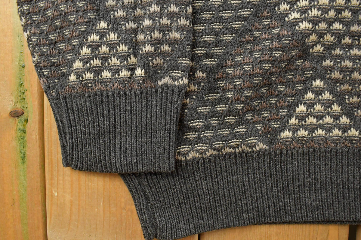 Vintage 1990s Jantzen Knit Crewneck Sweater Mens XL from propervintagecanada