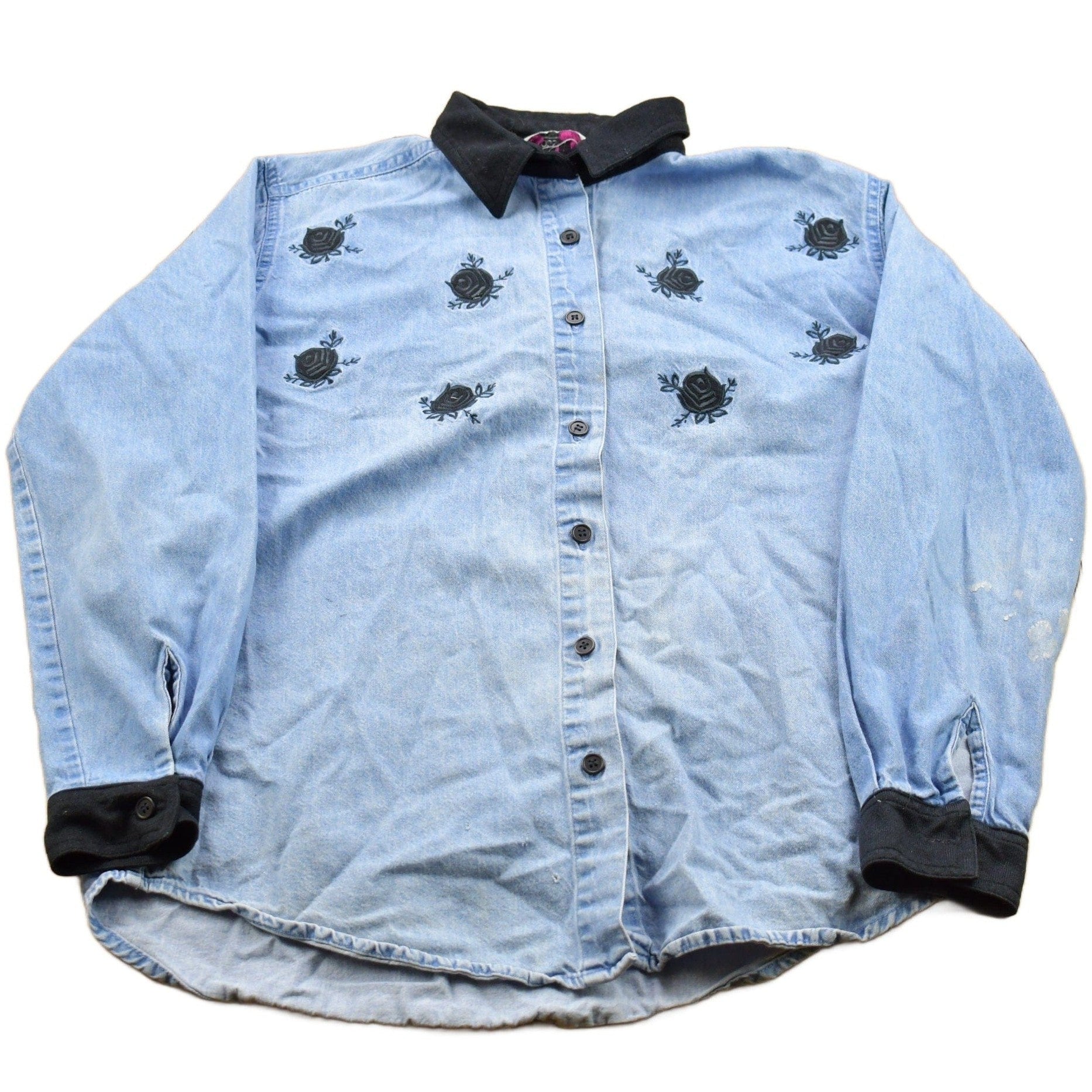 Vintage 1990s Jean Floral Theme Button Up Shirt Men's Small from propervintagecanada